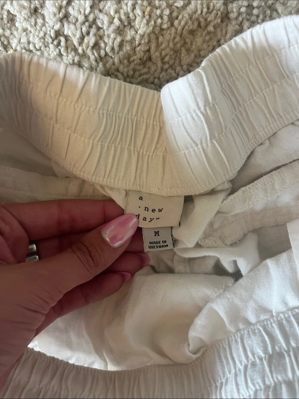 Women’s White Linen Drawstring Pants